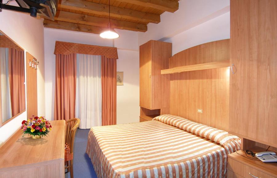 Hotel Da Bepi Lido di Jesolo Exterior photo